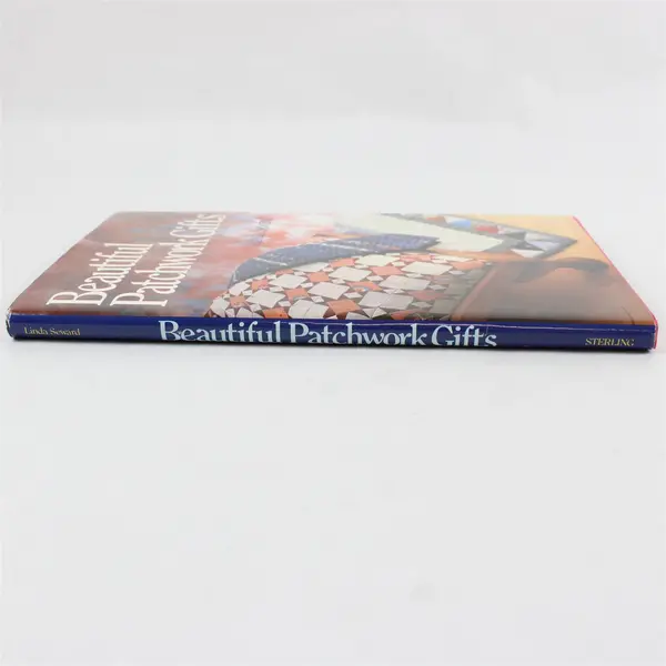 Vintage Beautiful Patchwork Gifts Linda Seward Hardcover DJ 1989
