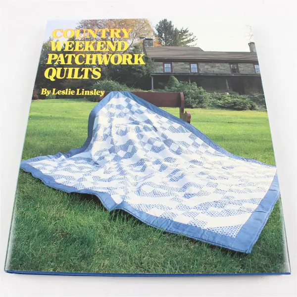 VTG Country Weekend Patchwork Quilts by Leslie Linsley 1st Edition 1990 HC DJ
