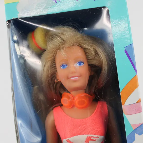 1987 Hasbro Maxie Makin' Waves 11.5in Doll NIB Boxed 8261/8200