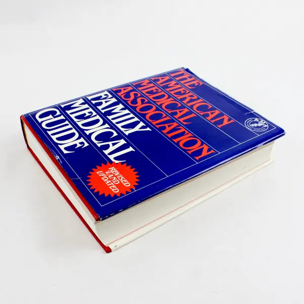 The American Medical Association - Family Medical Guide - Hardcover