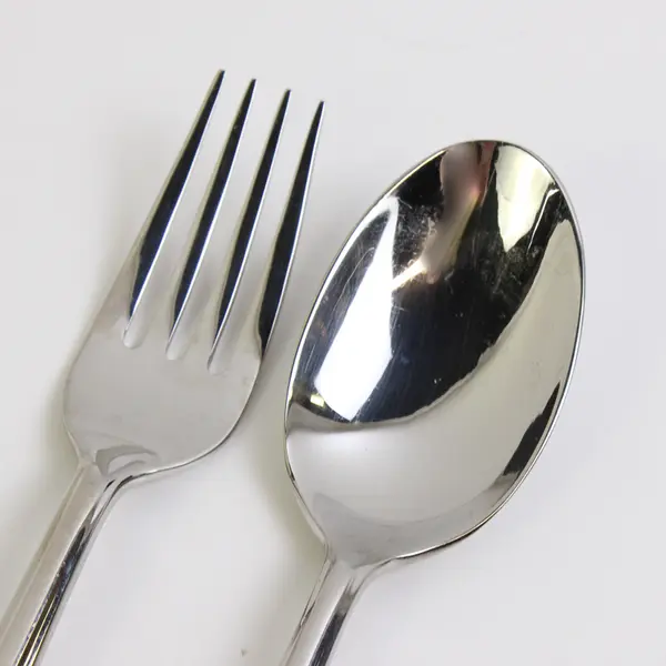 A Lot of 4 Michael Lloyd 18/8 Stainless Dinner & Salad Forks Teaspoon Soup Spoon