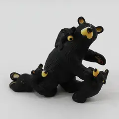 L.E.  Bearfoots "Daddy's Home" Bear Figurine By Jeff Fleming