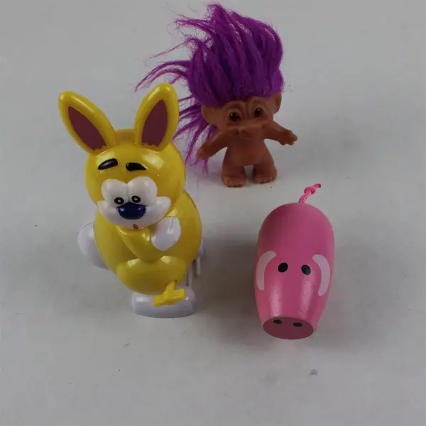 Lot of 7 Assorted Mixed Toys Poppy Troll Astronaut Toy Aerobie Orbiter