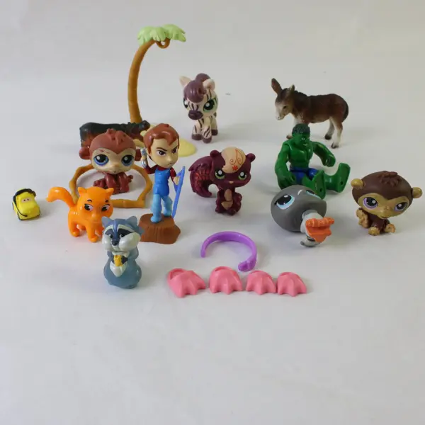 Lot of 18  Assorted Plastic Toys: Animals, Figures, Car, Hulk, Mixed