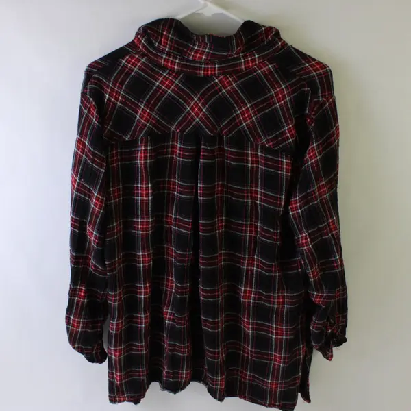 Ruby Rd. Red Pink and Black Plaid Button-Up Women's XL