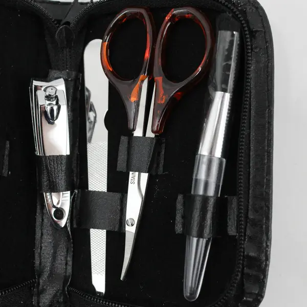 2004 8-Piece Manicure & Brush Set Black Leatherette Case Original Box