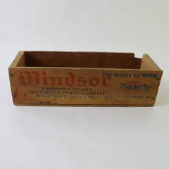 Vintage Windsor Pimento Cheese 2 Pound Wooden Box Pasteurized Wisconsin