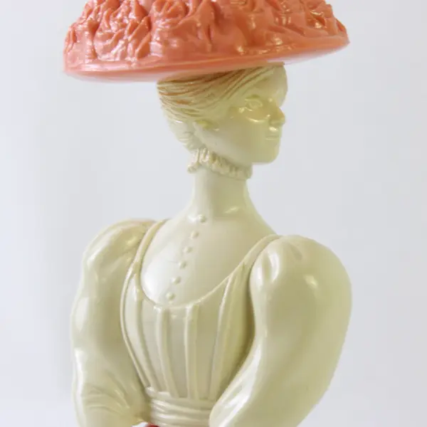 Vintage Avon Gay Nineties Somewhere Cologne Decanter Figurine 3 Oz Bottle