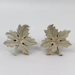 Set of 2 Carved Maple Leaf Wall Holdback Hooks Decorative For Curtains