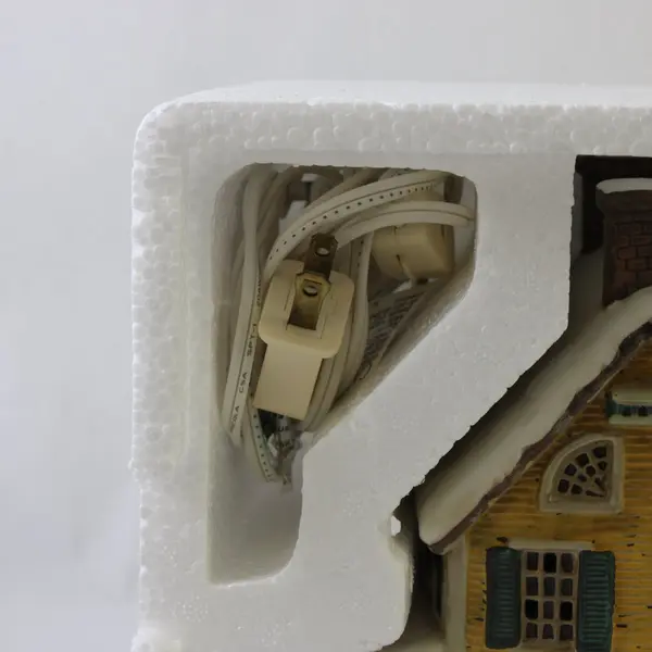 Currier & Ives Museum City NY American Homestead Winter Village House
