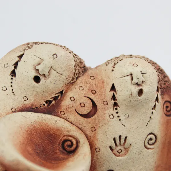 Bell Pine Art Farm "Sisters (Two Sisters)"  Hand sculpted Clay Figurine 2"
