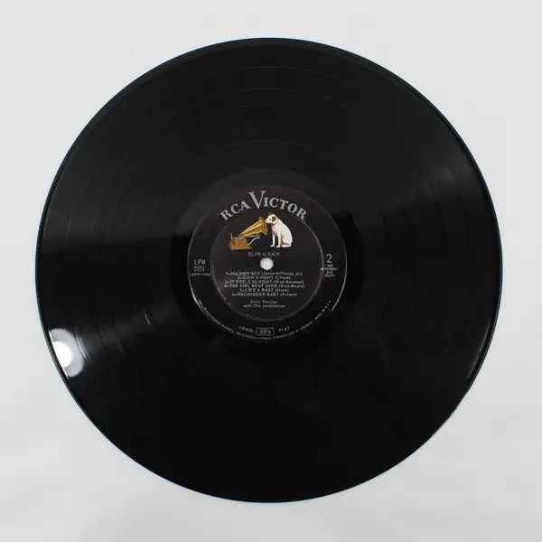 Elvis Presley Elvis Is Back! LPM-2231 12" Vinyl LP