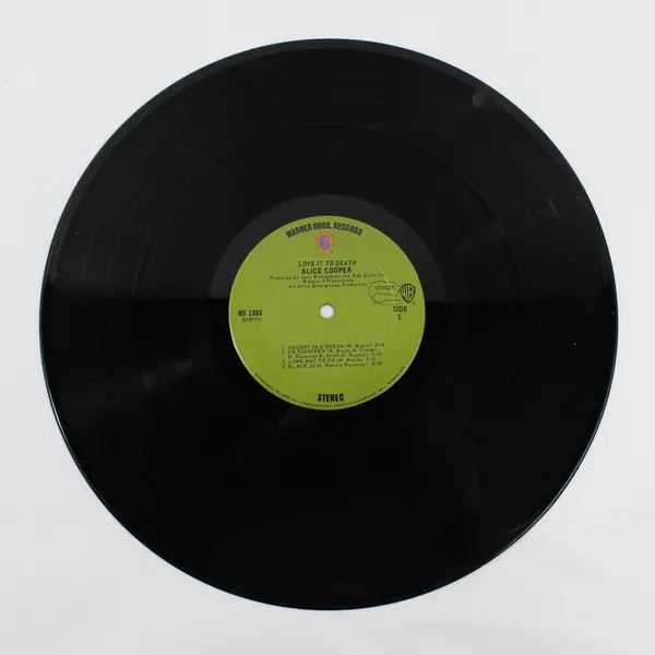 Alice Cooper Love It To Death 12" Vinyl Record WS 1883