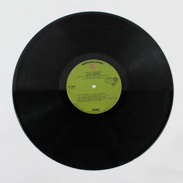Alice Cooper Love It To Death 12" Vinyl Record WS 1883