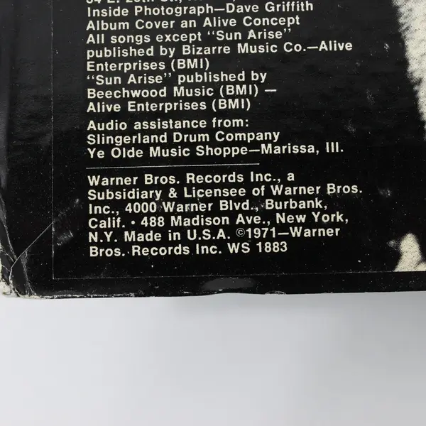 Alice Cooper Love It To Death 12" Vinyl Record WS 1883