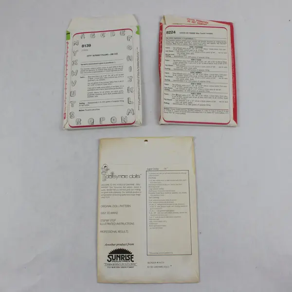 Lot of 3 Vintage Sewing Patterns Simplicity 8224 8139 Daisymae Dolls Sunrise