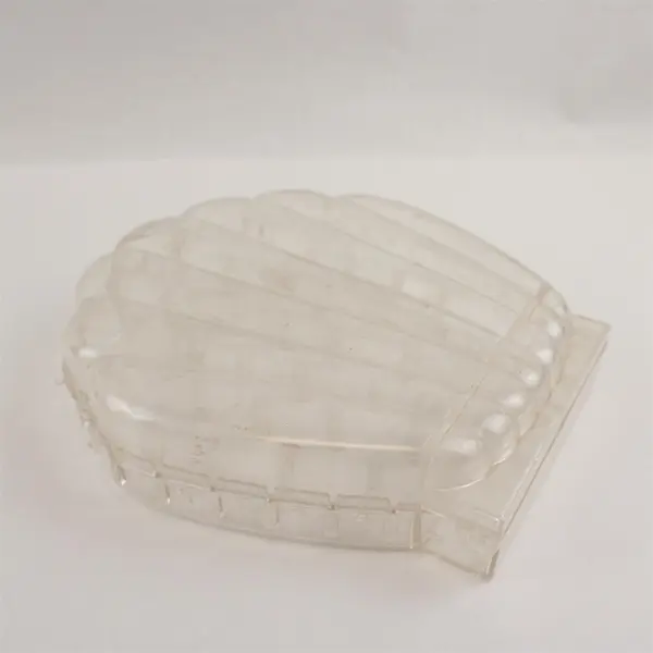 Vintage Traum Empty 28-Spool Plastic Sewing Thread Case No. 80