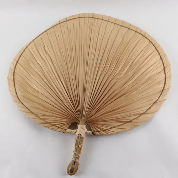 Lot of Six Hand Woven Palm Leaf Fans Unbranded Pre-owned Good Condition