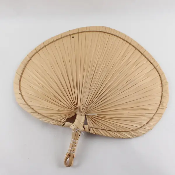 Lot of Six Hand Woven Palm Leaf Fans Unbranded Pre-owned Good Condition