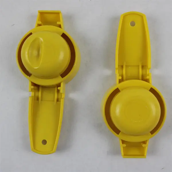 BLAINES Lot 4 Yellow Egg Separators 1/3 1/4 Cup Measuring Cups