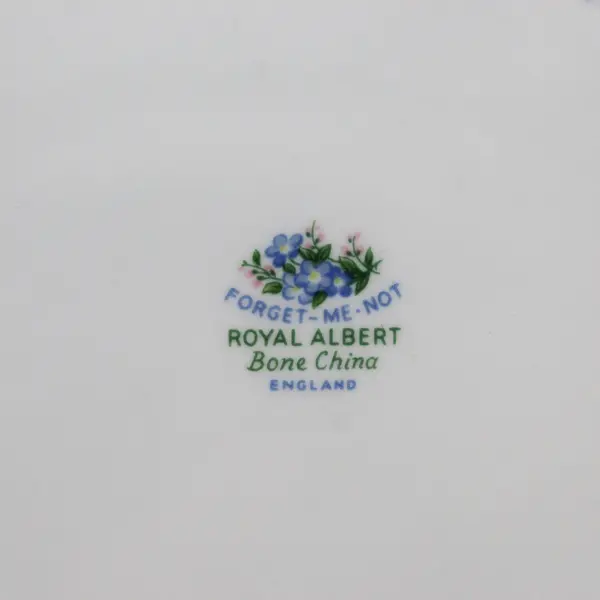 Royal Albert Forget Me Not Bone China Oval Serving Bowl England 9"