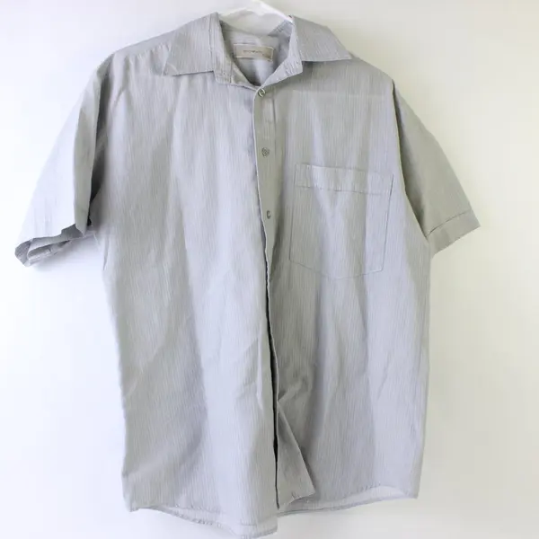 Woolworths Men Gray Striped Short Sleeve Button-Front Shirt 15/38 Medium
