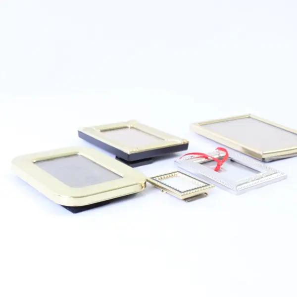 Lot of 5 Vintage Small Picture Frames