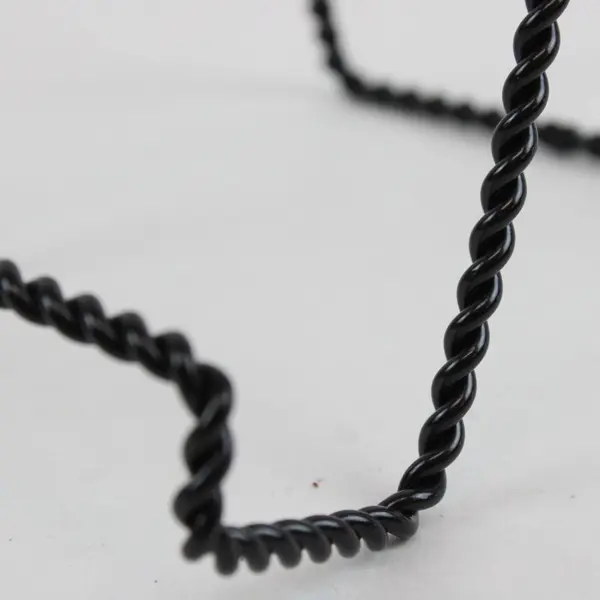 Lot of Two Medium and Two Small Tripar Black Twisted Wire Stands #23-1241B