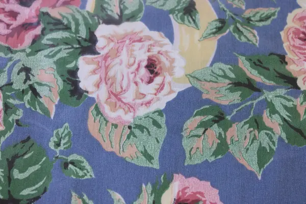Kemp & Beatley Tabletop Fashions Rose Print Oval Tablecloth 60" x 84" NEW