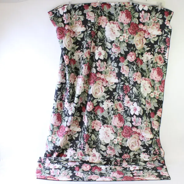 Pink Rose Pattern Black Rectangular Tablecloth 50" x 70"
