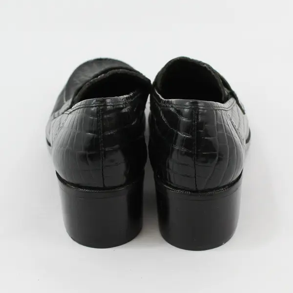 Westies Solid Black Leather Croc-Embossed Heeled Penny Loafers Womens Size 10M