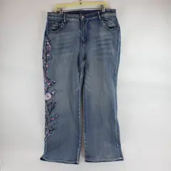 Unbranded Women's 3X (40x31) High Rise Flare Leg Floral Embroidered Denim Jeans