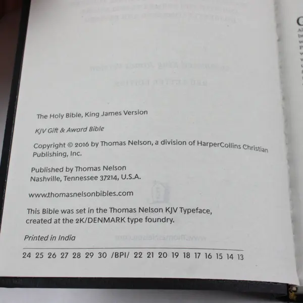 Thomas Nelson Holy Bible Red-Letter Edition 2016 KJV
