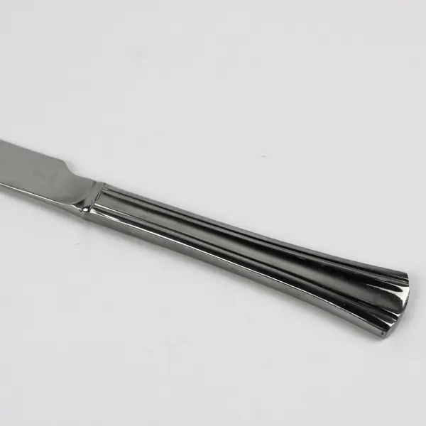 Reed & Barton Brookshire Stainless Solid Handle Steak Knife 9.75 Inches