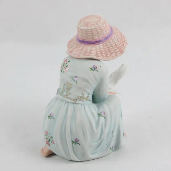 Edna Hibel Angelica with Doves A String of Pearls Porcelain Figure 6-1/4"