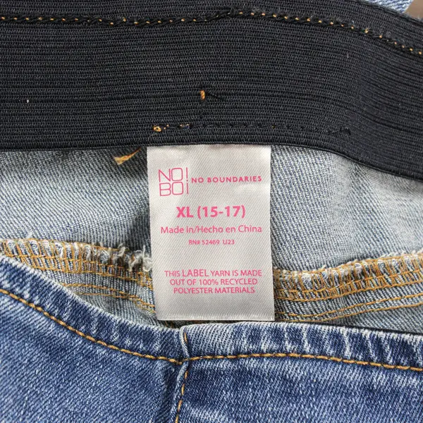 No Boundaries Women's Size XL(15-17) High Rise Flare Jeans Medium Wash
