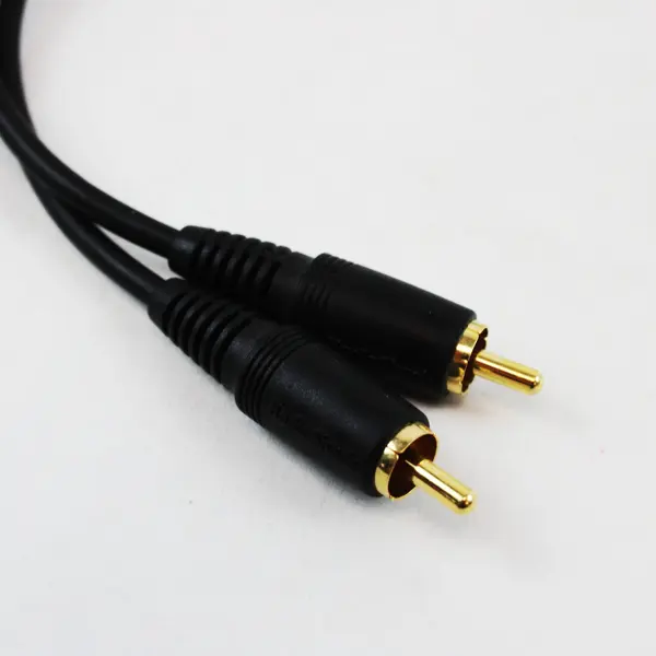 Lot of 2 Radio Shack HDMI Cable 3.5mm Female to Dual RCA Splitter
