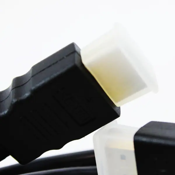 Lot of 2 Radio Shack HDMI Cable 3.5mm Female to Dual RCA Splitter