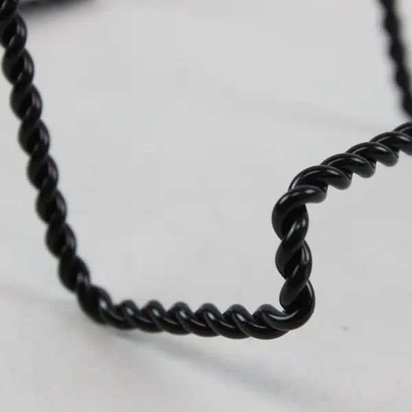 Lot of Four Tripar Black Twisted Wire Stands #23-1241B - Made in China