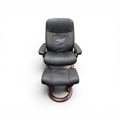 Ekornes Black Leather Swivel Recliner Chair Ottoman Set - Freight/Local Pickup