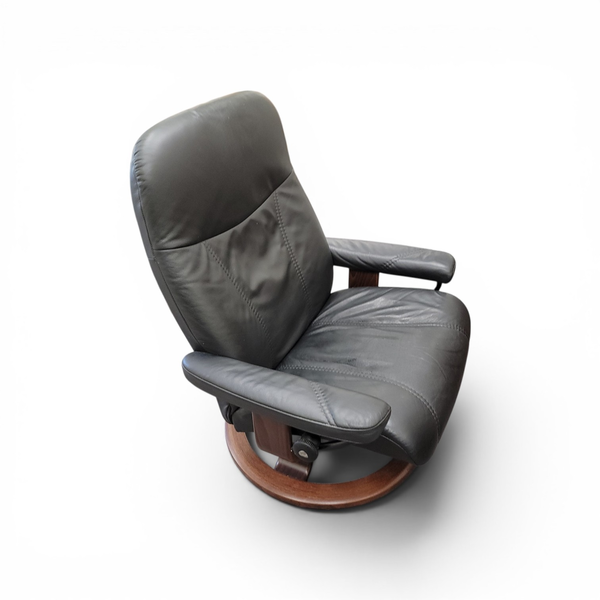 Ekornes Black Leather Swivel Recliner Chair Ottoman Set - Freight/Local Pickup