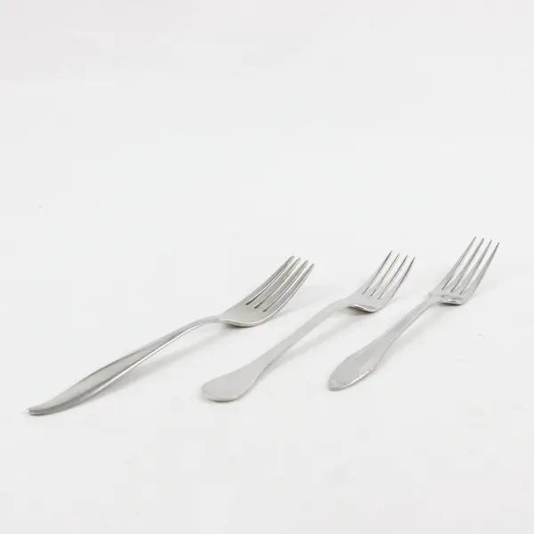 Lot of 3 Mismatched Stainless Steel Dining Dinner Place Forks Flatware