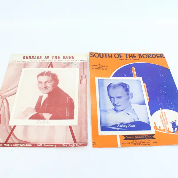 Lot Of 4 Vintage Sheet Music 1939 South Of The Border Bubbles In The Wine