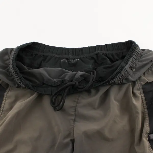 REI Men's Black/Gray Unlined Cargo Board Swim Shorts Size M/L