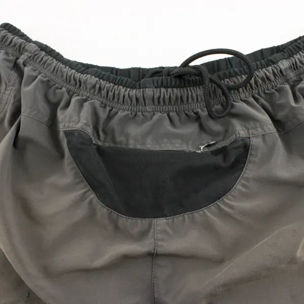 REI Men's Black/Gray Unlined Cargo Board Swim Shorts Size M/L