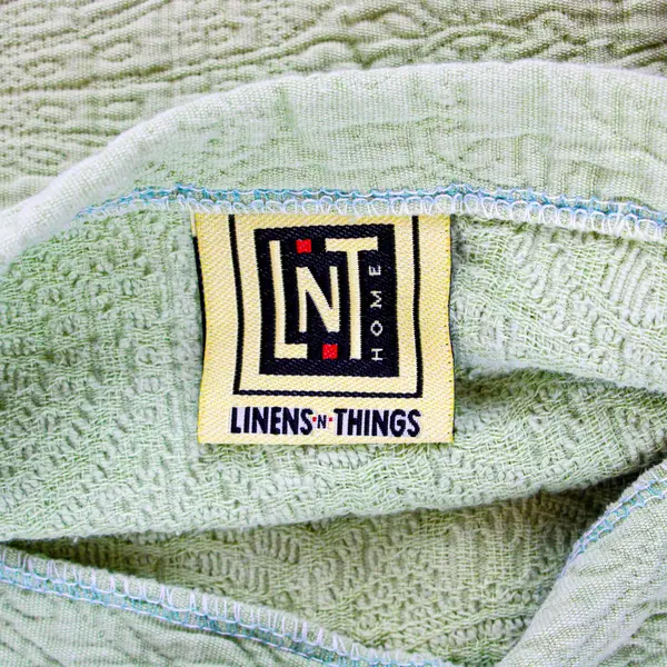 Linens-n-Things LNT Home Vintage Light Green Pillow Sham 24x25