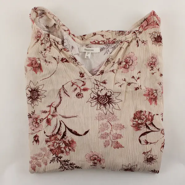 Maurices Womens XL Cream Floral V-Neck 3/4 Sleeve Blouse