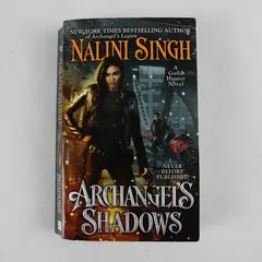 Archangel's Shadows by Nalini Singh A Guild Hunter Novel 2014 Paperback Good