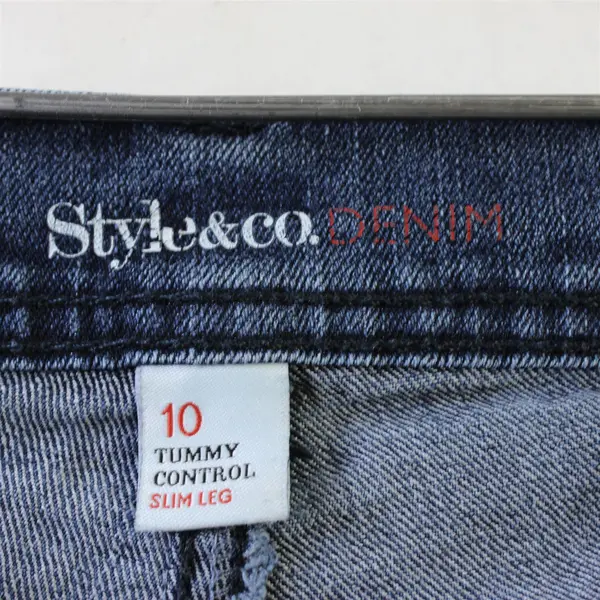 Style & Co Blue Tummy Control Slim Leg Jeans Women’s Size 10