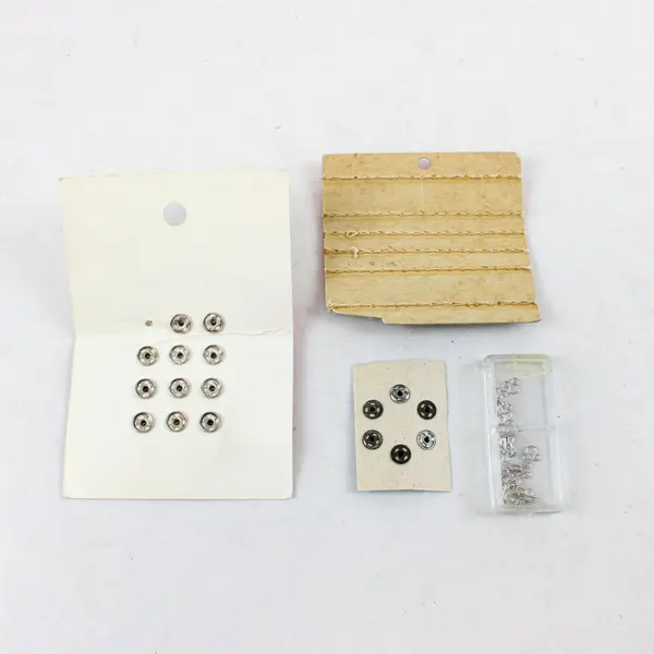 Lot of 4 Sewing Hook & Eye Snap Closures Assorted Accessories